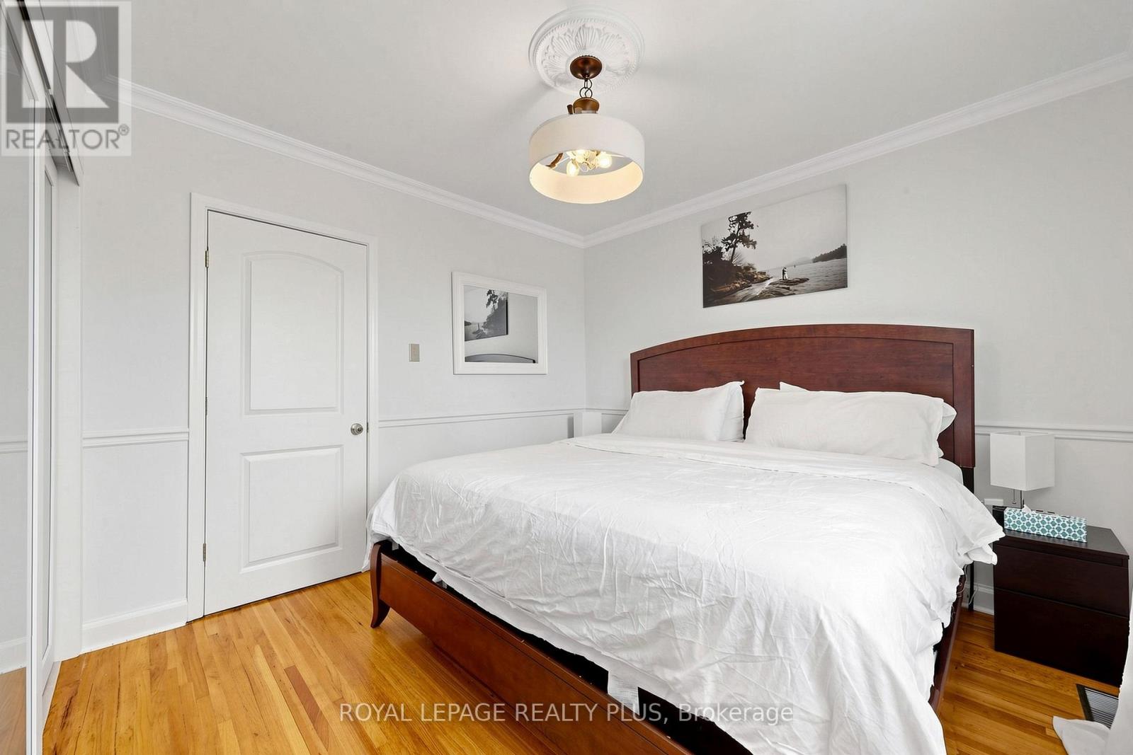 2359 BROOKHURST ROAD - 17