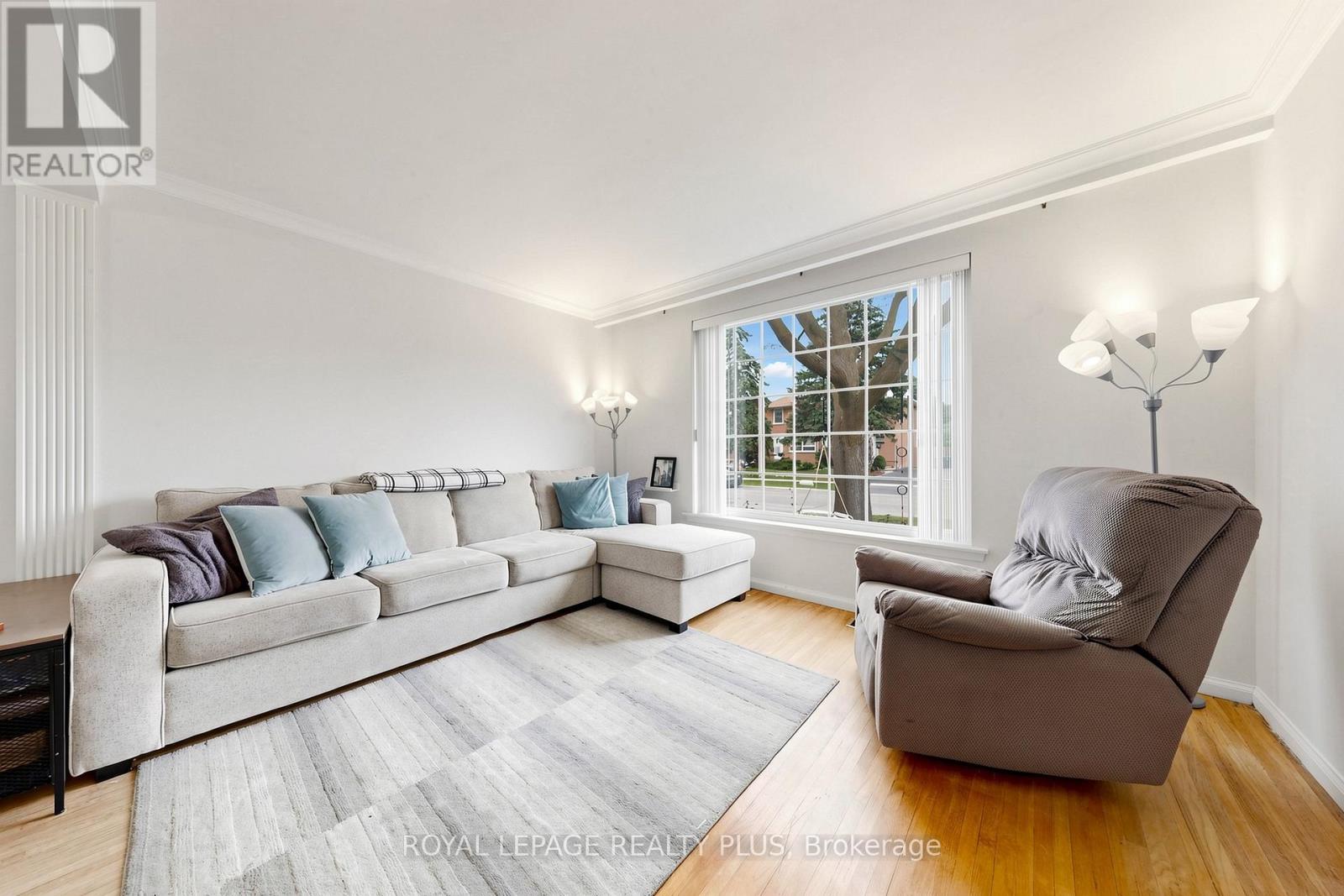 2359 BROOKHURST ROAD - 5