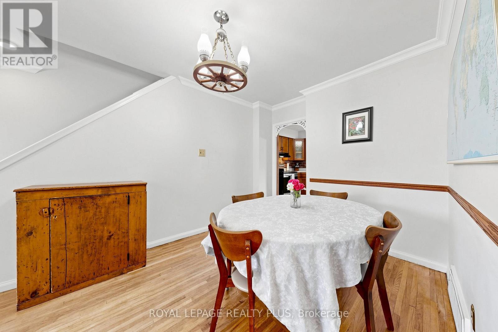 2359 BROOKHURST ROAD - 9