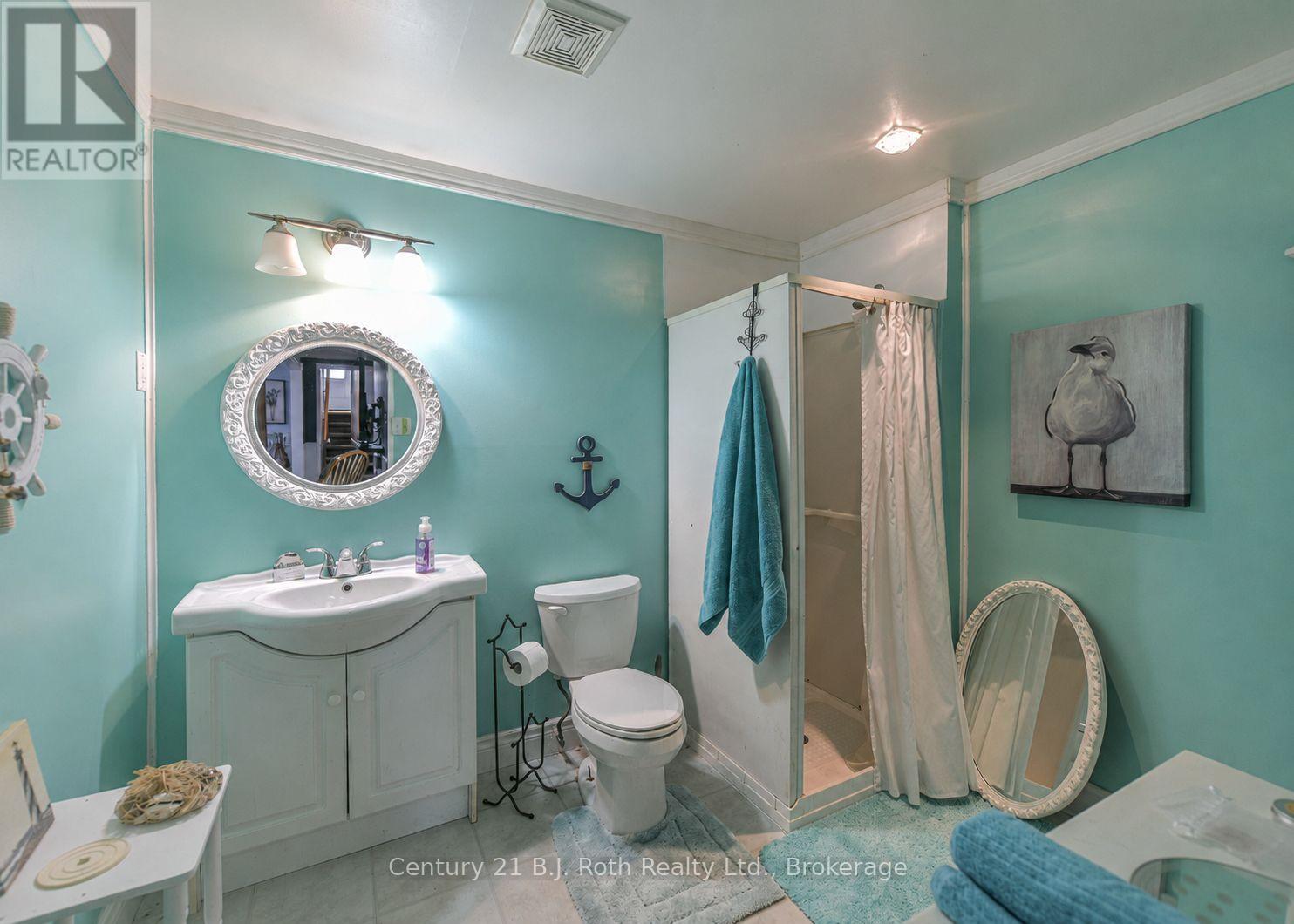 44 COURTNEY CRESCENT W - 31
