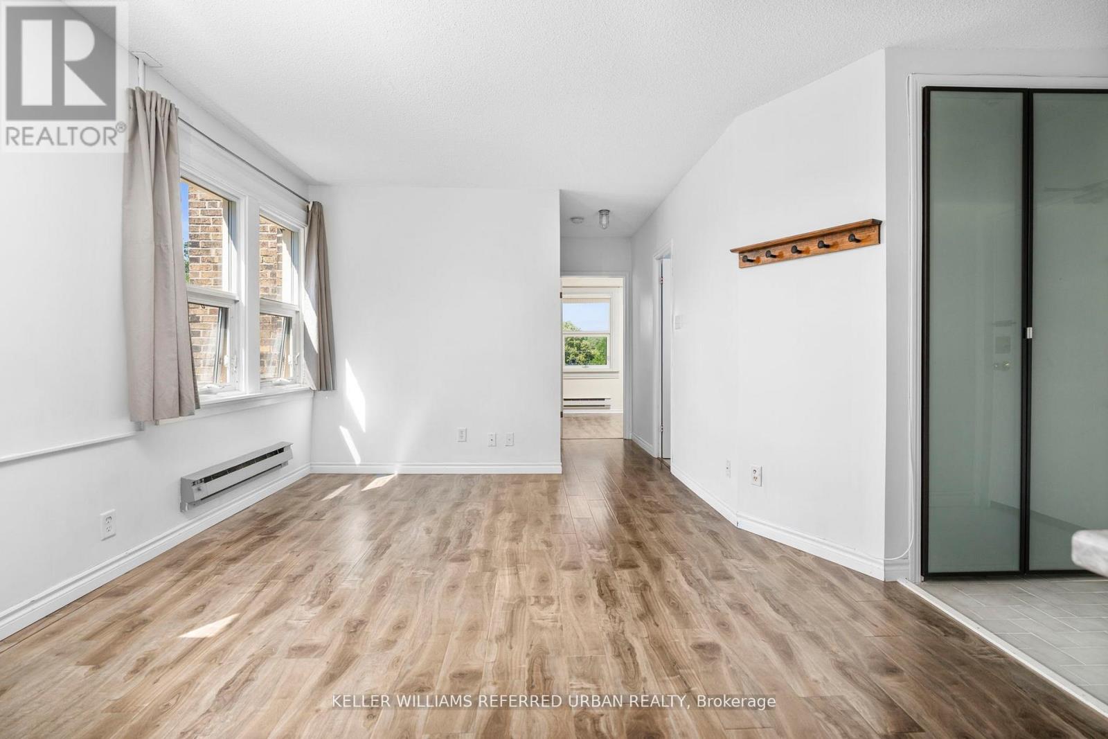 #407 114 VAUGHAN ROAD - 10