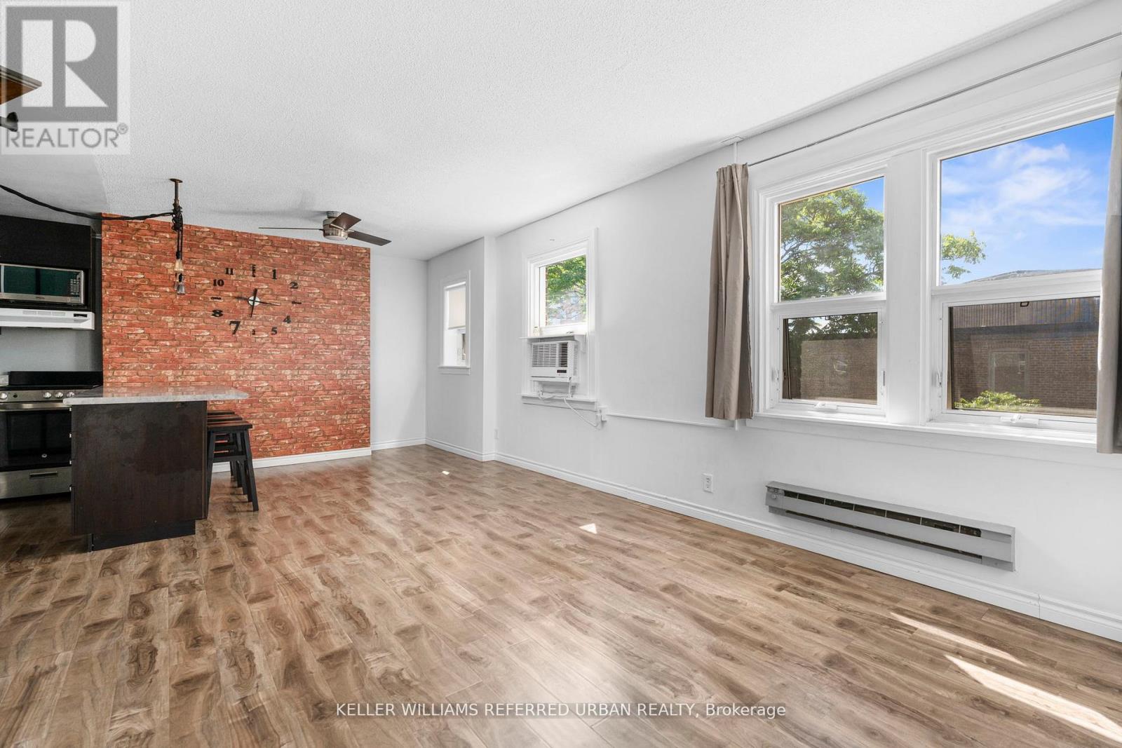 #407 114 VAUGHAN ROAD - 11