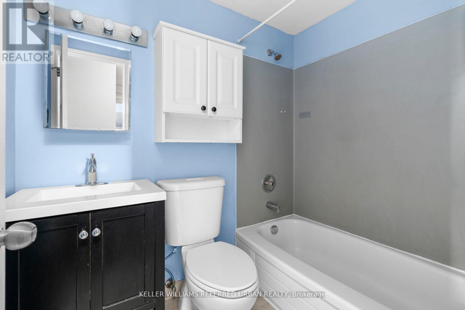 #407 114 VAUGHAN ROAD - 12