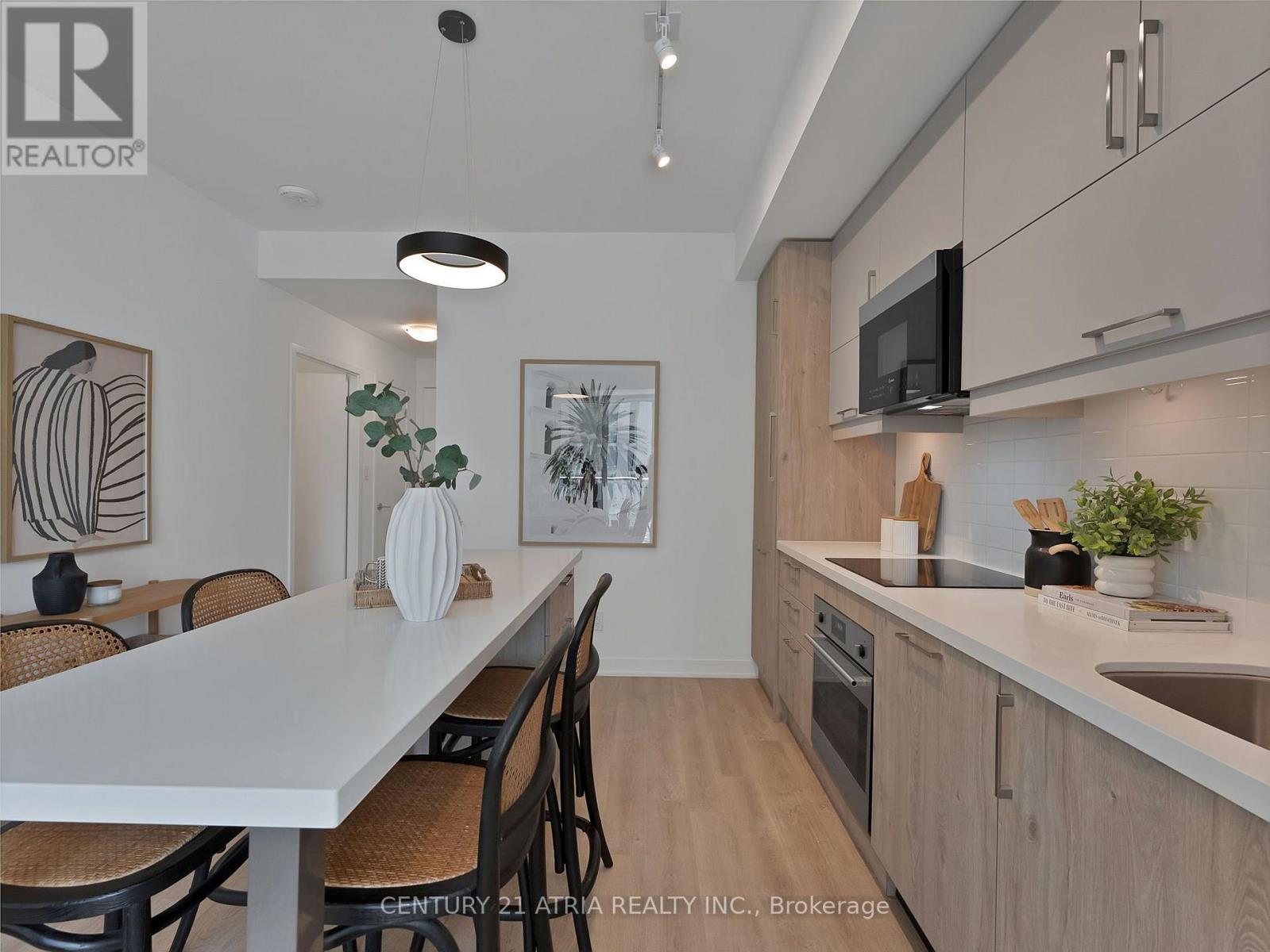 #817 8119 BIRCHMOUNT ROAD - 18