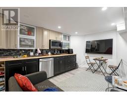 Basement Unit 2 - 307 Alex Doner Drive, Newmarket, ON L3X1G5 Photo 10