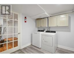 Basement Unit 2 - 307 Alex Doner Drive, Newmarket, ON L3X1G5 Photo 6