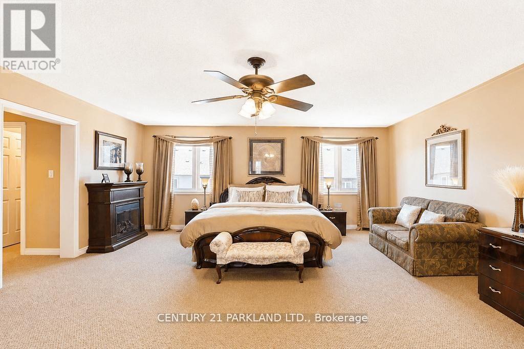 2020 SOLAR PLACE - 28