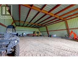 Leadbetter Acreage, Estevan Rm No  5, SK S4A2A4 Photo 20