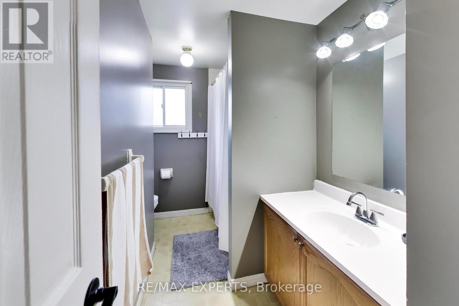 331 NEWBURY DRIVE - 21
