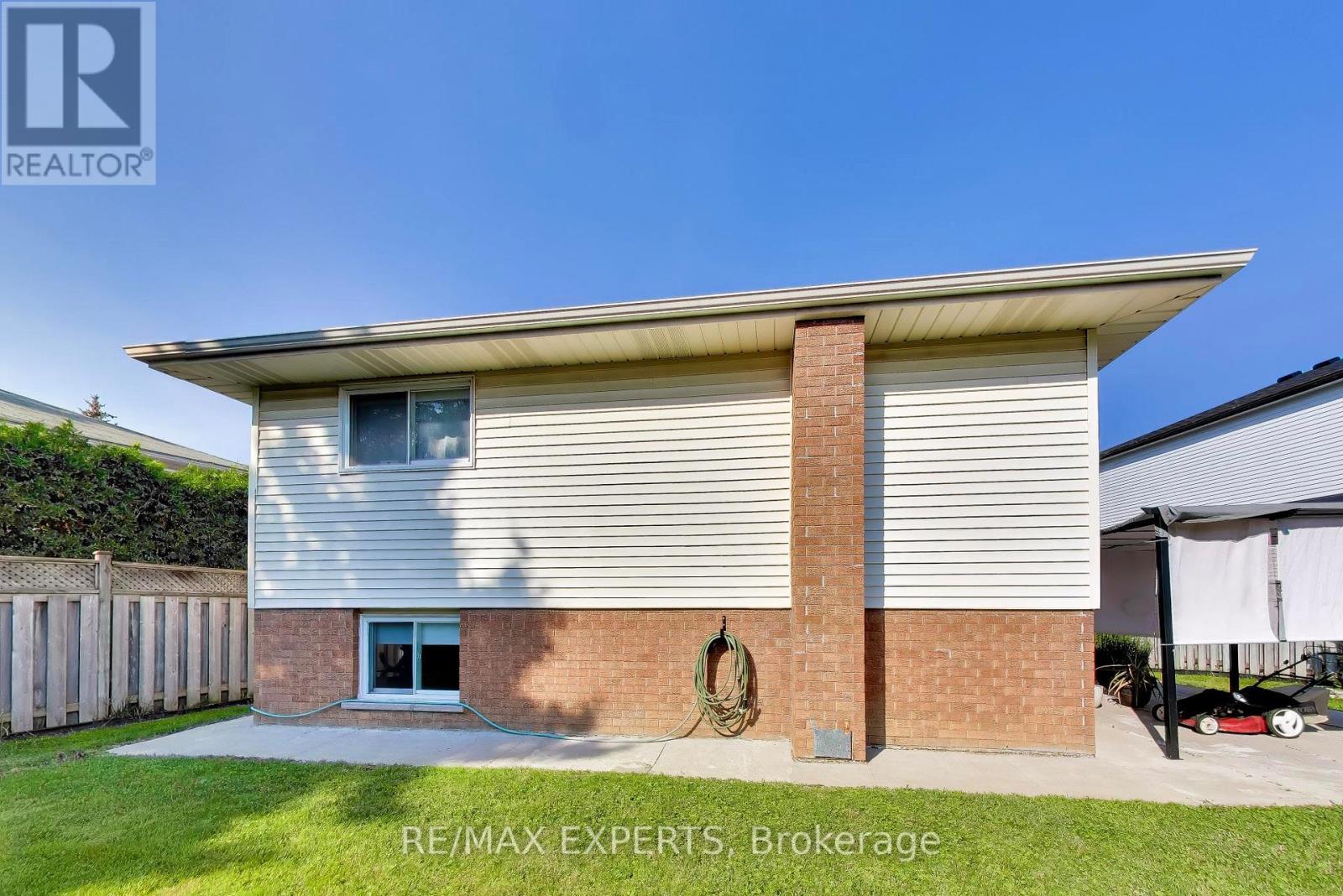 331 NEWBURY DRIVE - 34