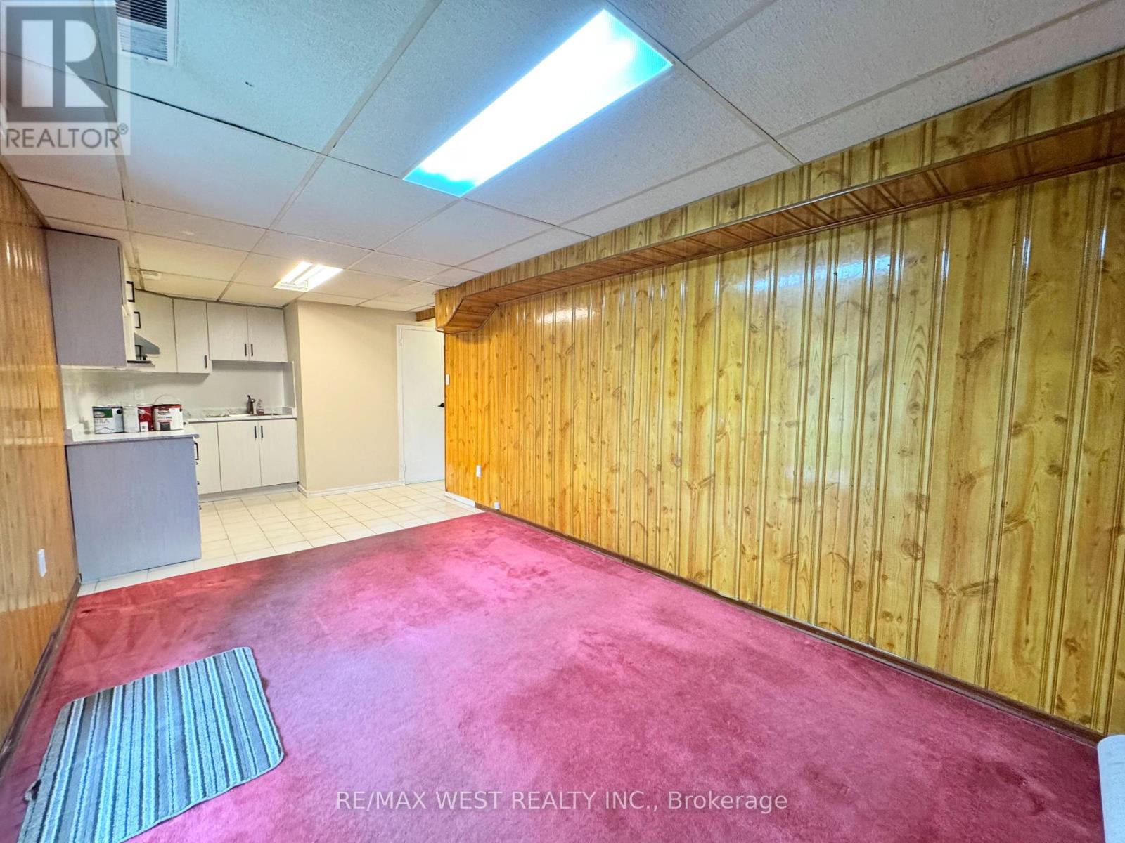 26 BROWNRIDGE CRESCENT - 23