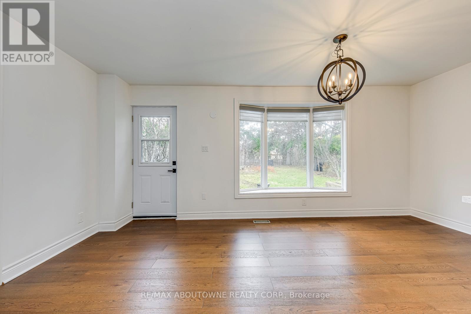 2565 WINDJAMMER ROAD - 20