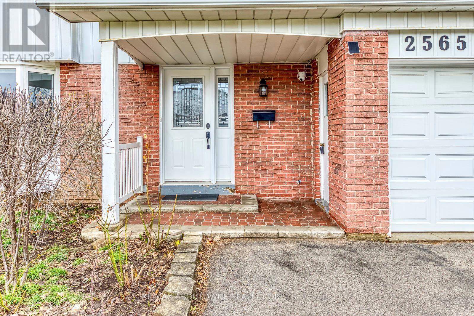 2565 WINDJAMMER ROAD - 3