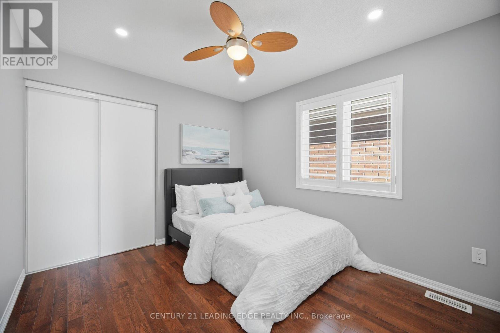 49 ROBERT PARKINSON DRIVE - 25
