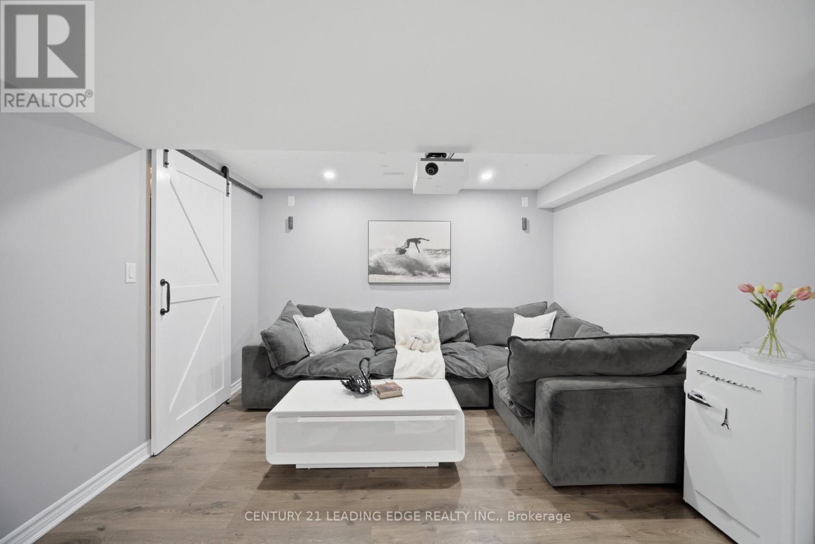 49 ROBERT PARKINSON DRIVE - 32