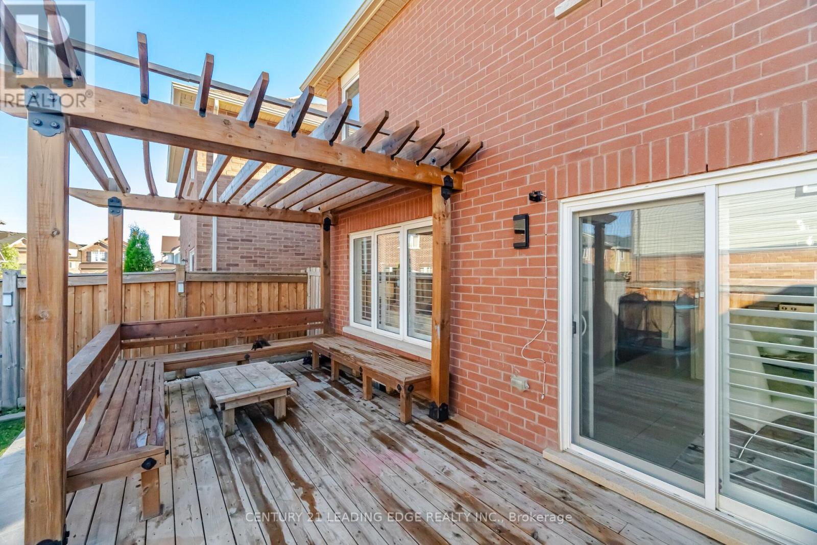 49 ROBERT PARKINSON DRIVE - 40