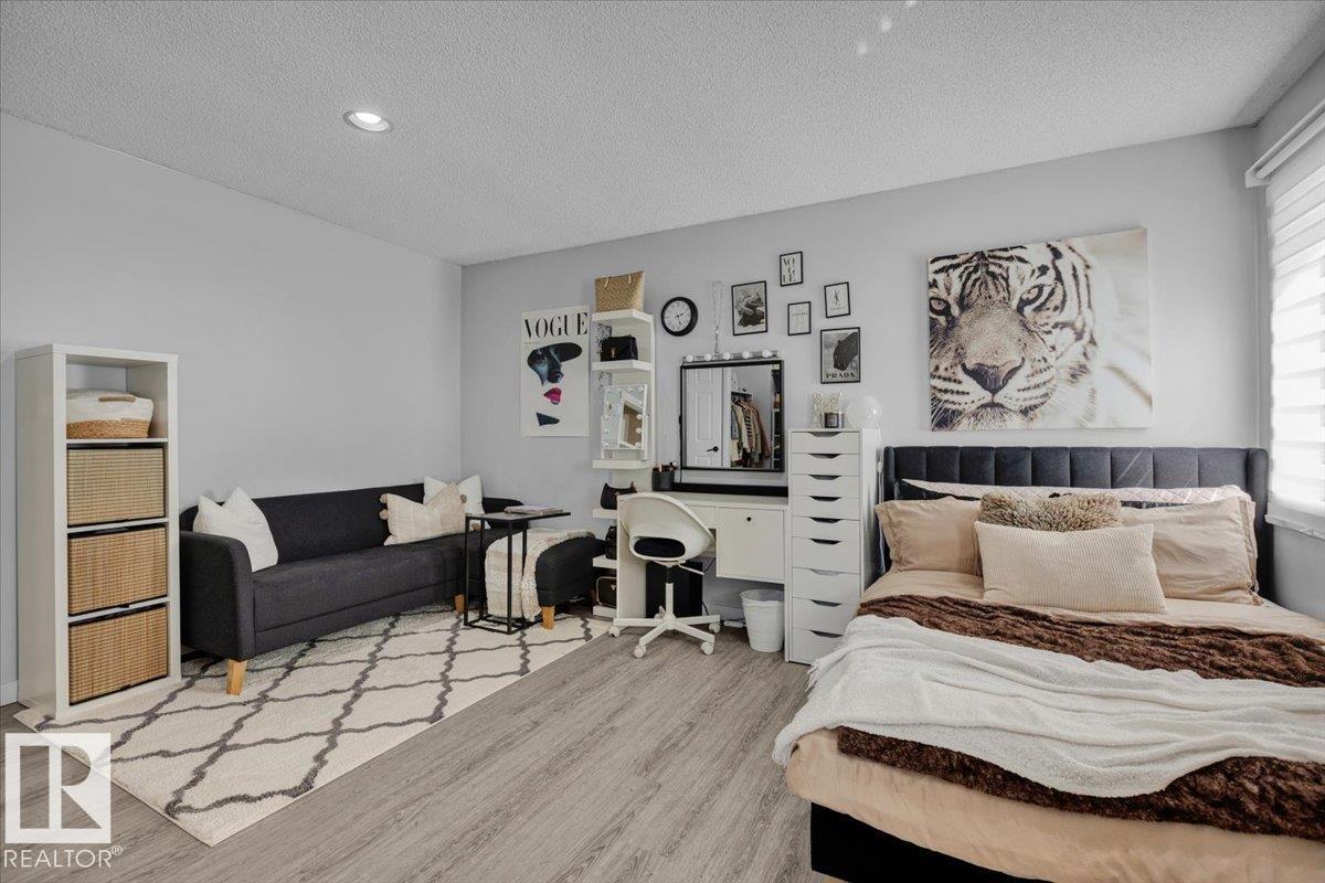 18911 58 AV NW - 25