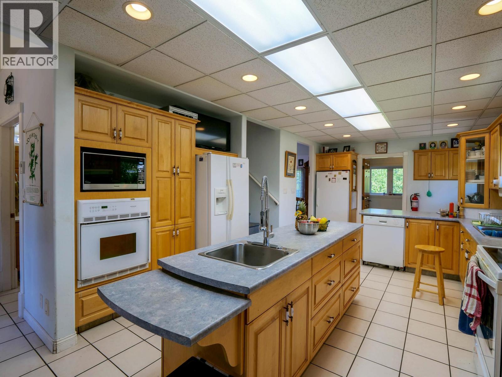 5175 BAKER-KERSLEY ROAD - 2