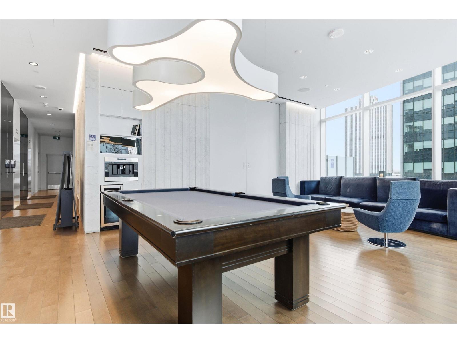 #2603 10360 102 ST NW - 45