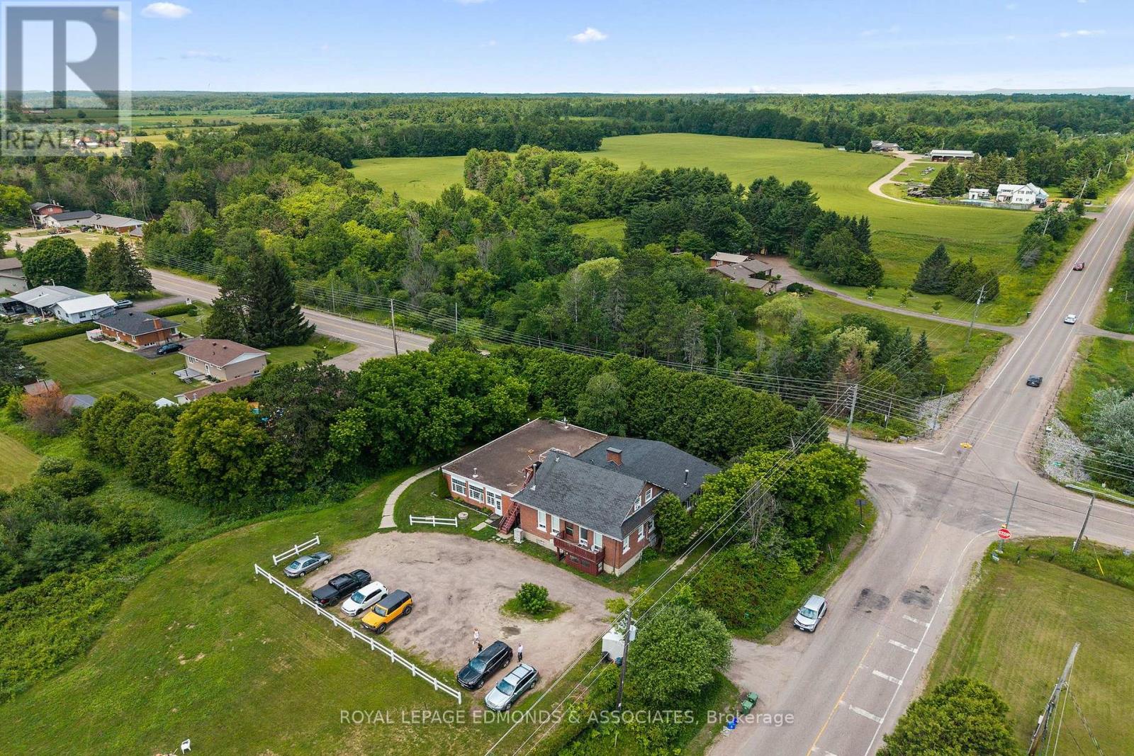 3399 B LINE ROAD - 1