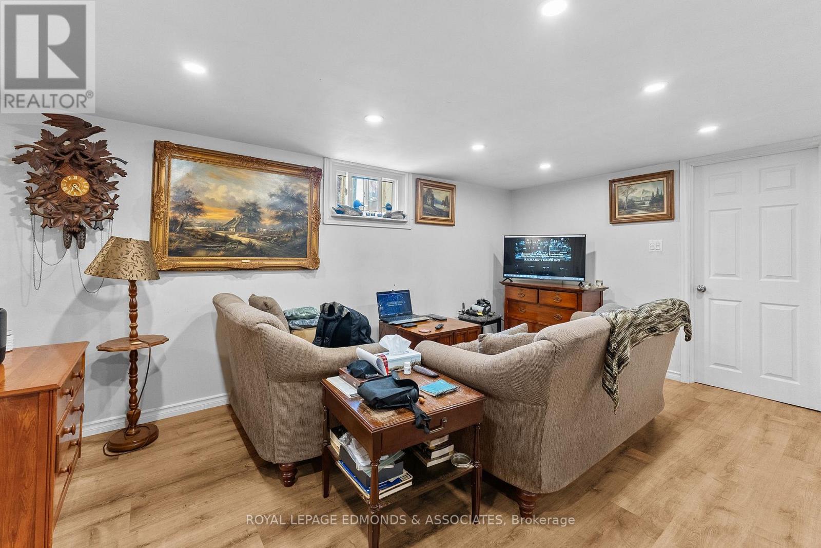 3399 B LINE ROAD - 18