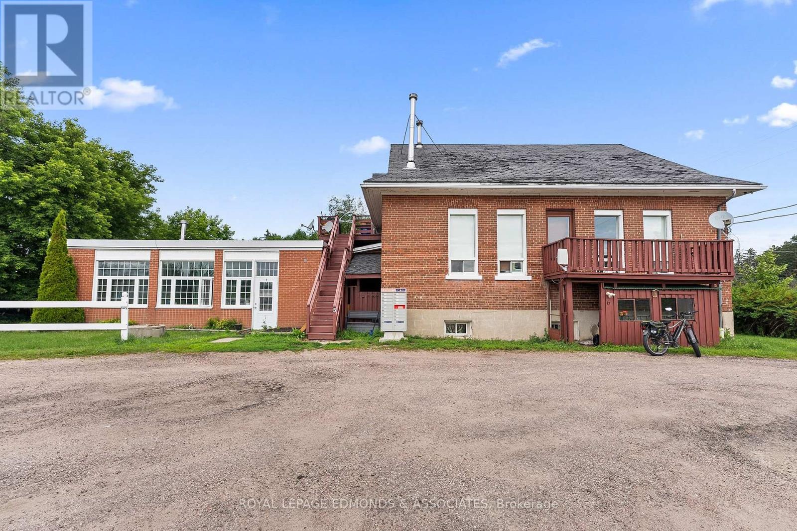 3399 B LINE ROAD - 44