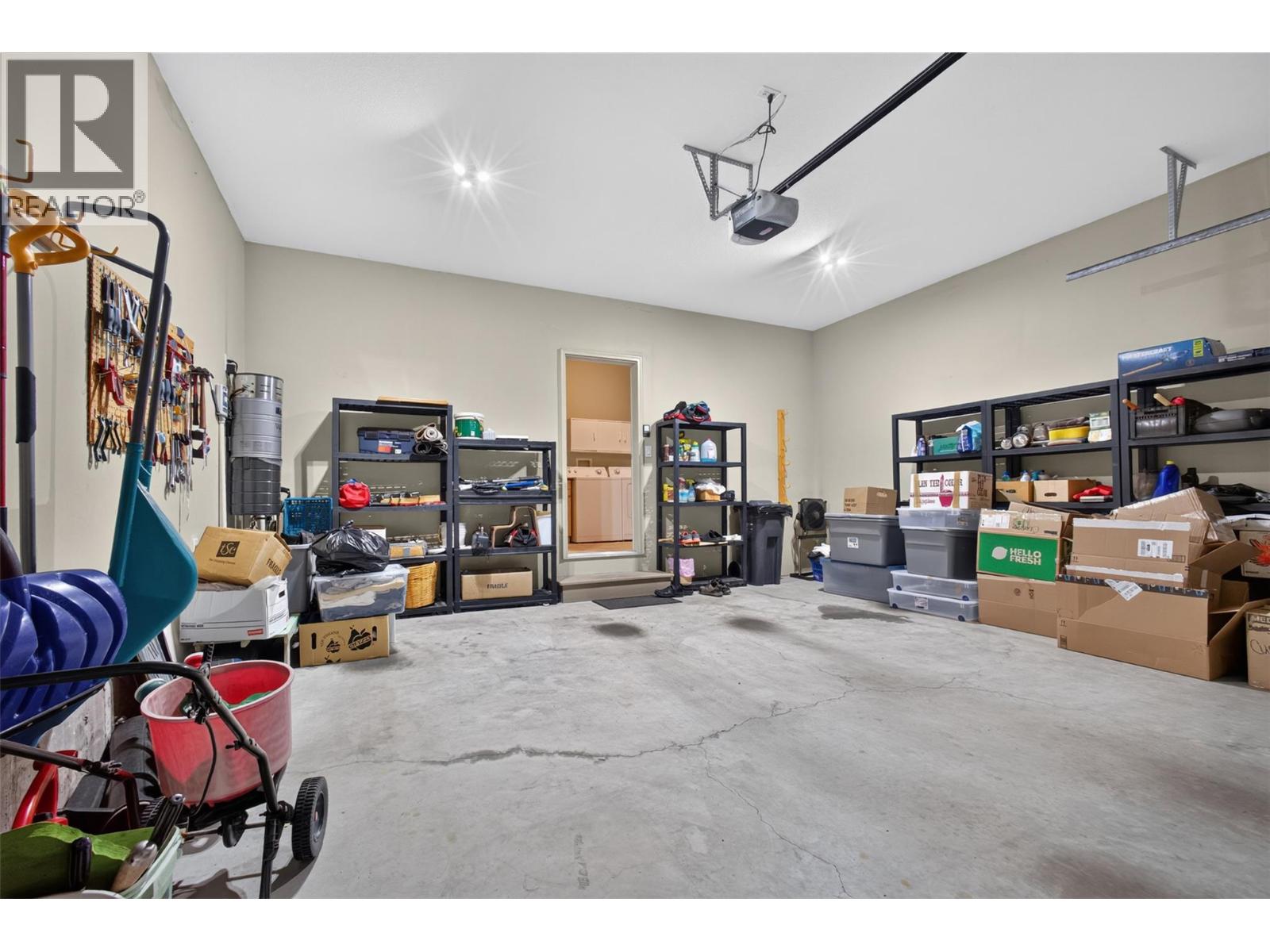 5034 South Ridge Drive, Kelowna