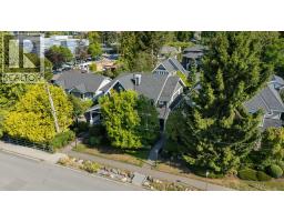 2071 Esquimalt Avenue, West Vancouver, BC V7V1S3 Photo 38