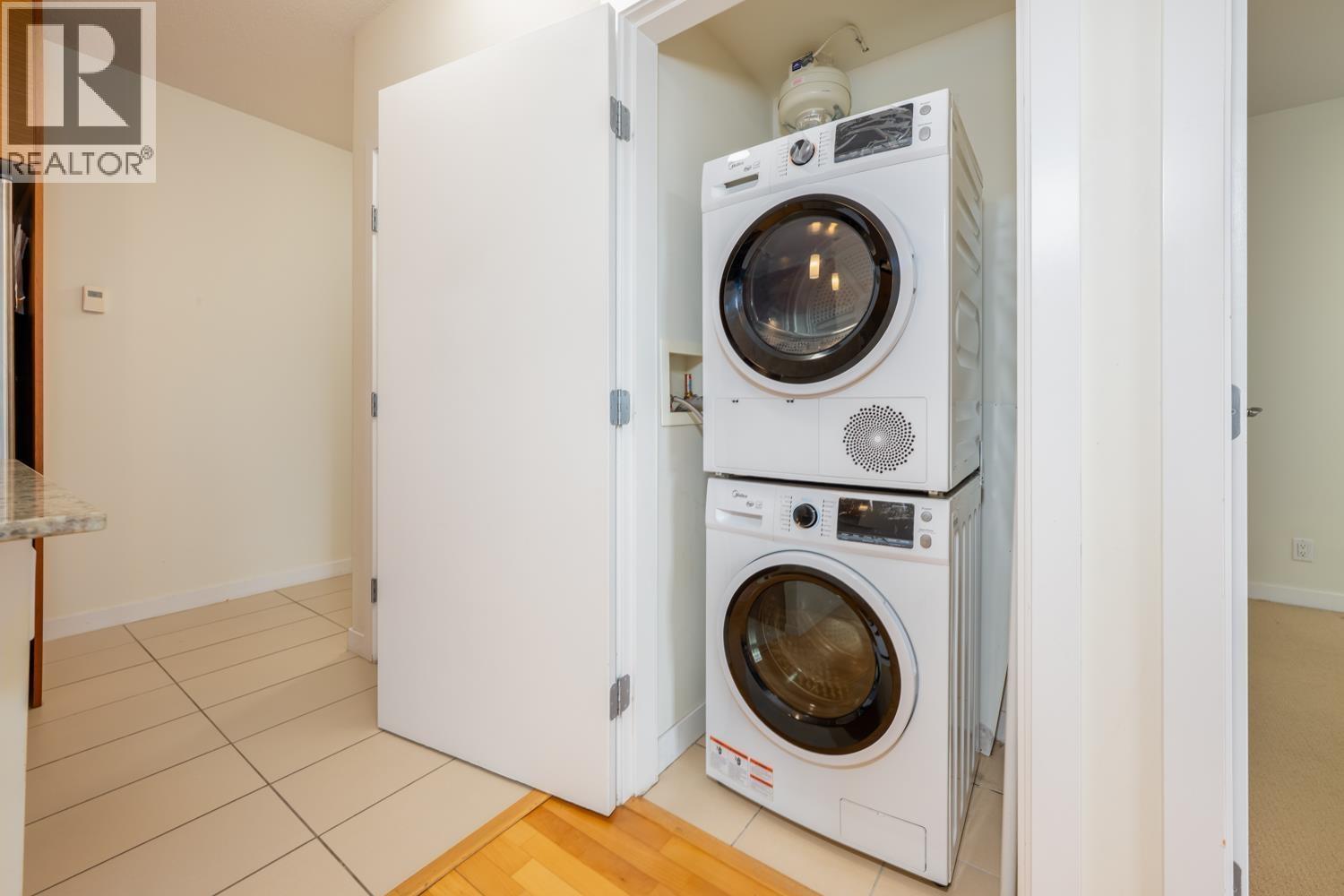 1 Bed, 1 Bath Apartment for Sale in Richmond – 809 7360 ELMBRIDGE WAY, Richmond – MLS# R3146886 - Image 13