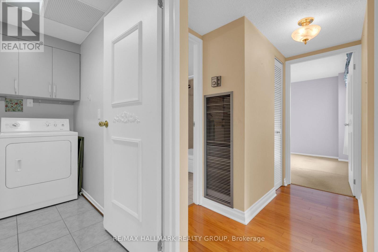 Condos for Sale in Ottawa – 401 – 200 LAFONTAINE AVENUE E, Ottawa – By Peter Sagos - Image 53