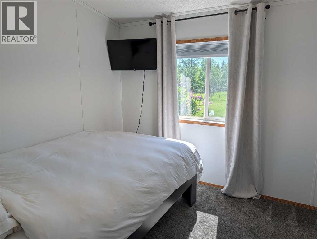 33560 Range Road 53 - 11