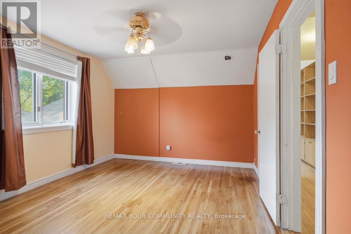 39 CADILLAC AVENUE - 32