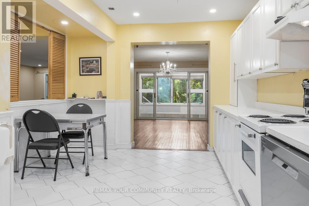 39 CADILLAC AVENUE - 9
