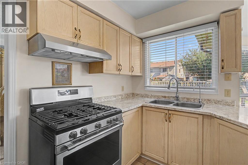 194 GLENVALLEY Drive - 22