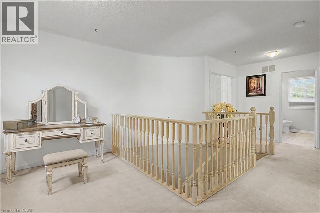 194 GLENVALLEY Drive - 28
