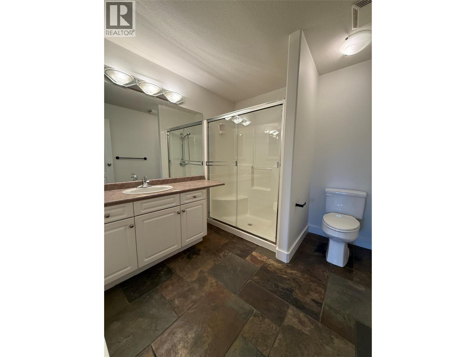 #103 2300 Benvoulin Road - 15