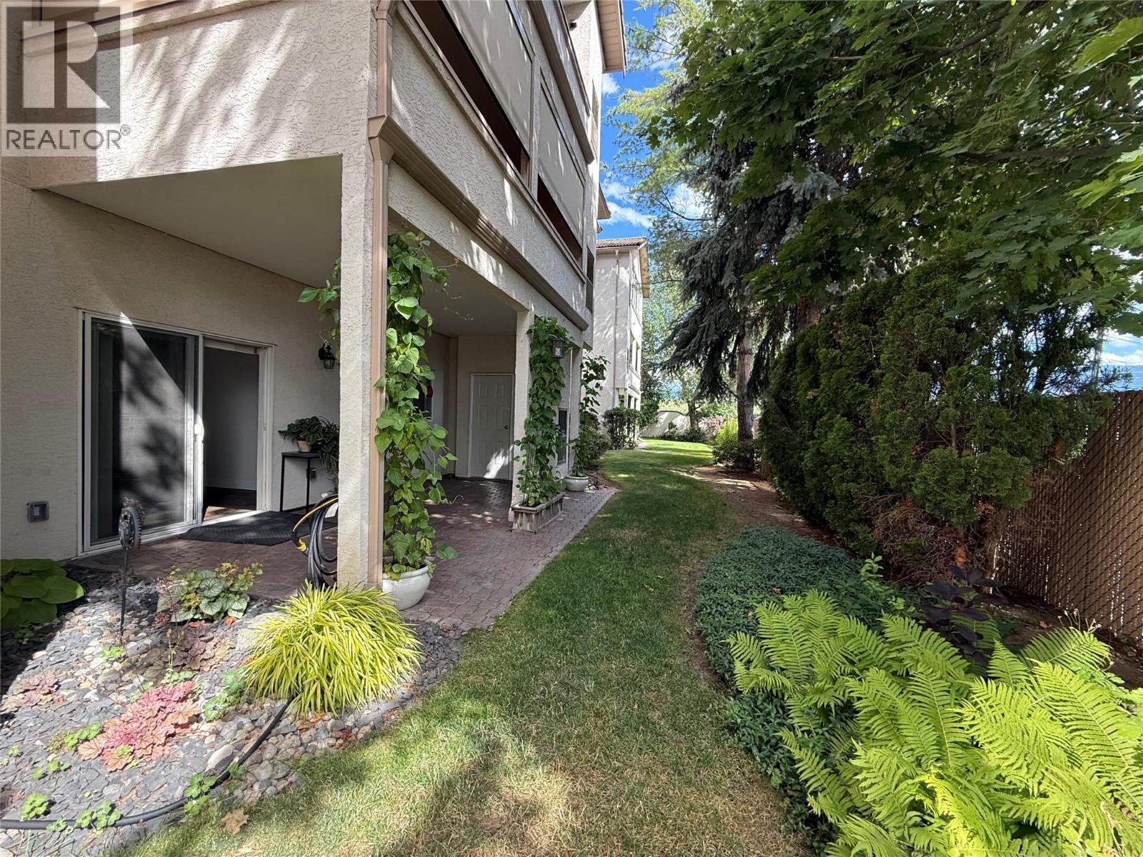 #103 2300 Benvoulin Road - 34