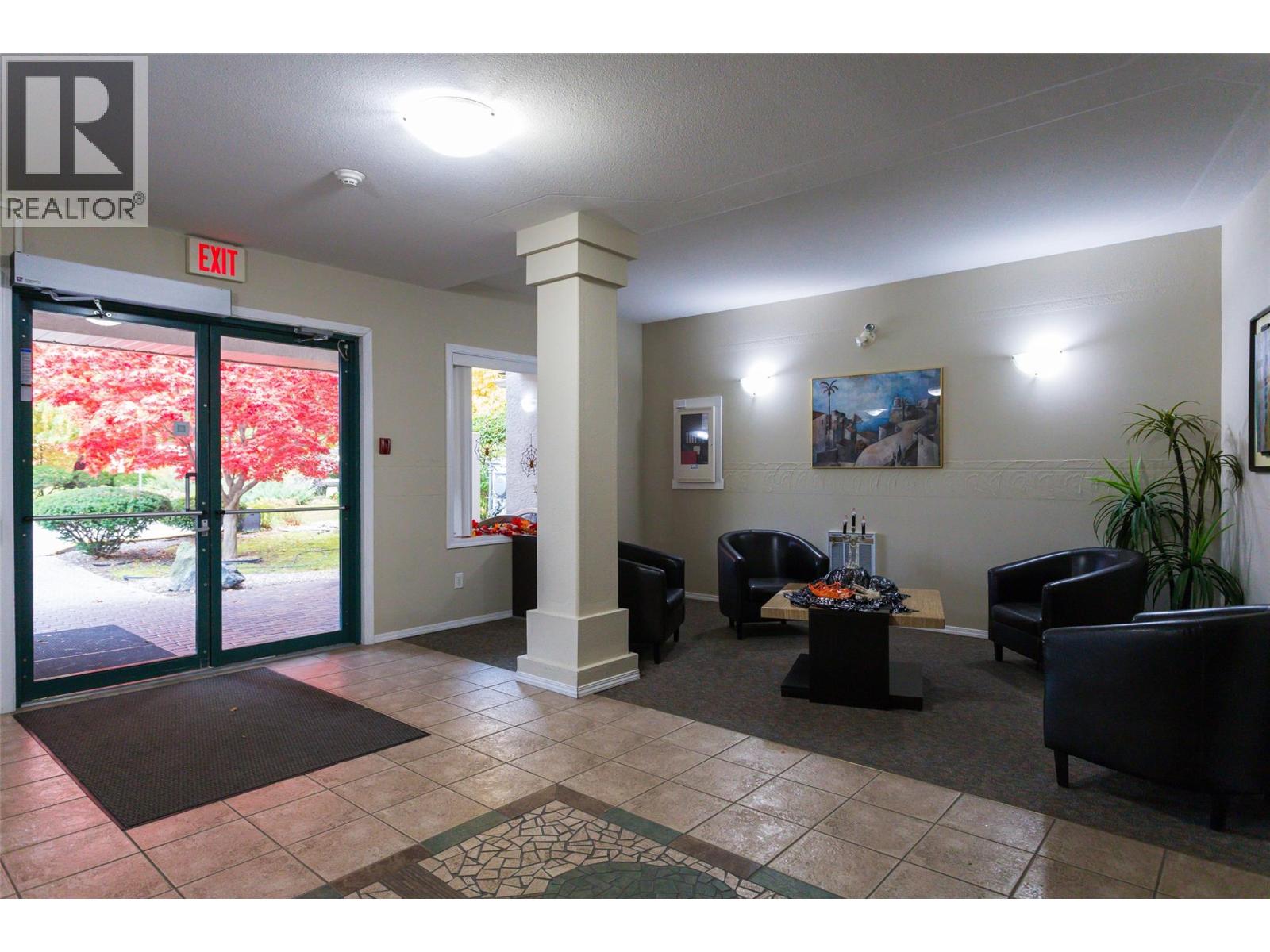 #103 2300 Benvoulin Road - 53