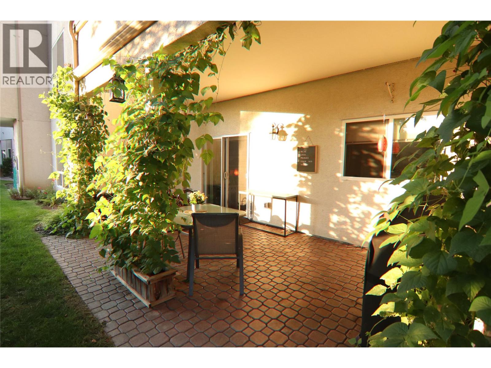 #103 2300 Benvoulin Road - 26