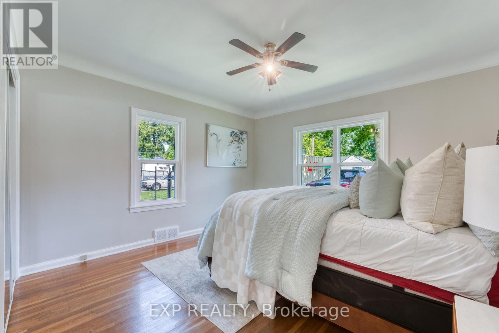 791 SCOFIELD AVENUE - 24