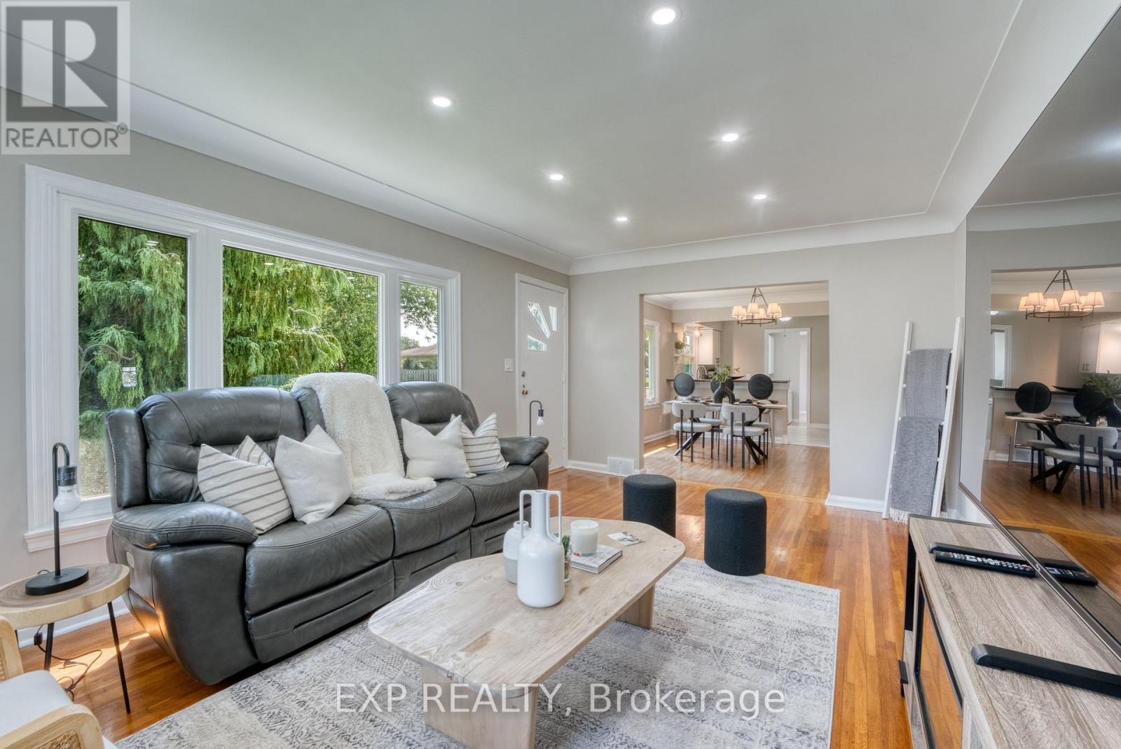 791 SCOFIELD AVENUE - 4