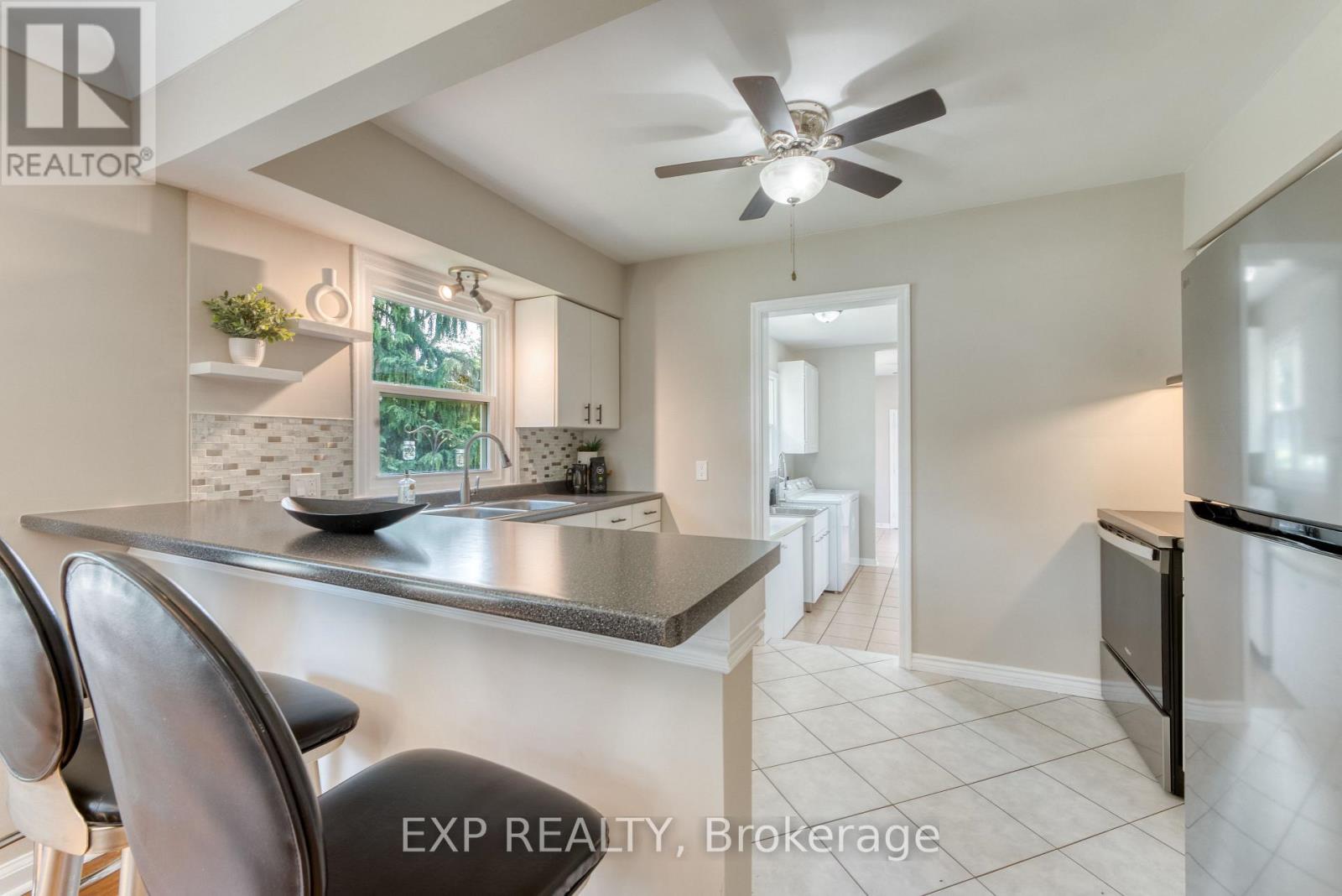 791 SCOFIELD AVENUE - 8