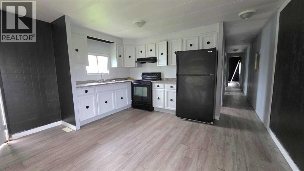 5249 51 Street - Image 7