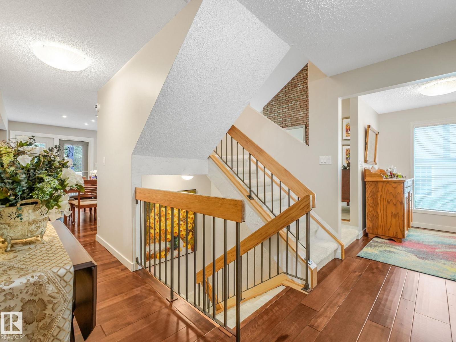 10 Whiteoak PL - 14