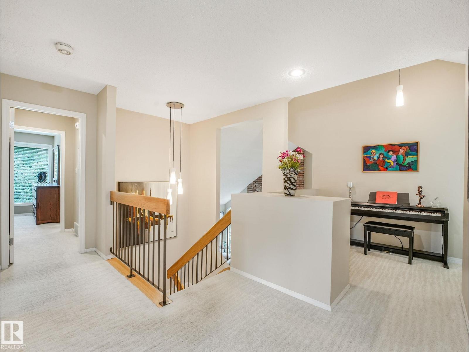 10 Whiteoak PL - 16