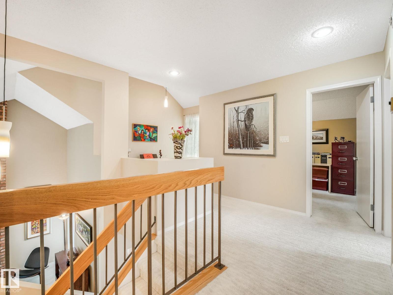 10 Whiteoak PL - 19