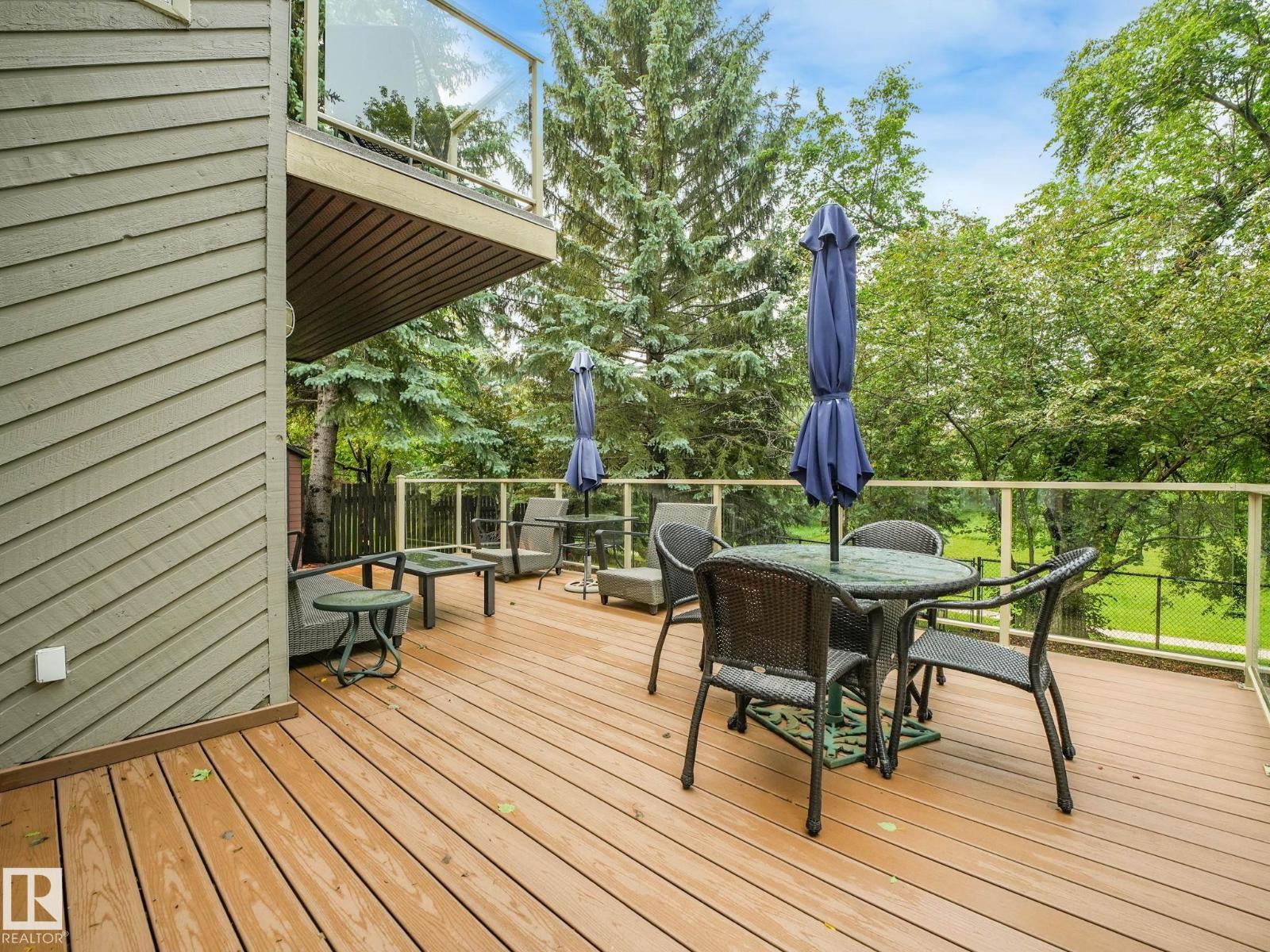 10 Whiteoak PL - 40