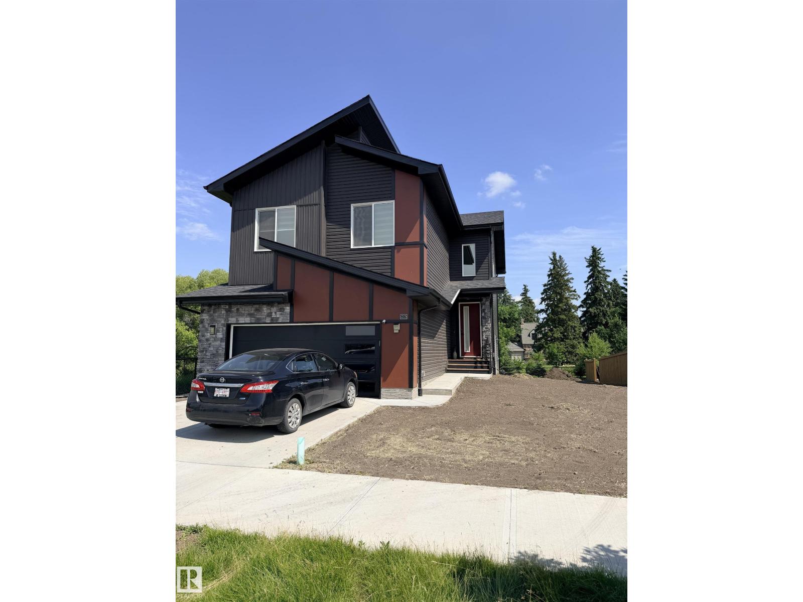 215 GLENRIDDING RAVINE RD SW - 48
