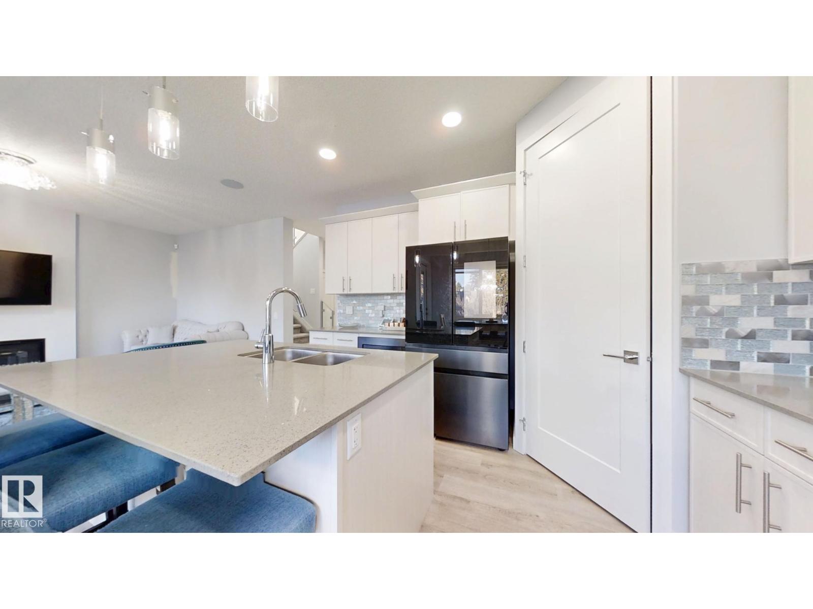215 GLENRIDDING RAVINE RD SW - 20