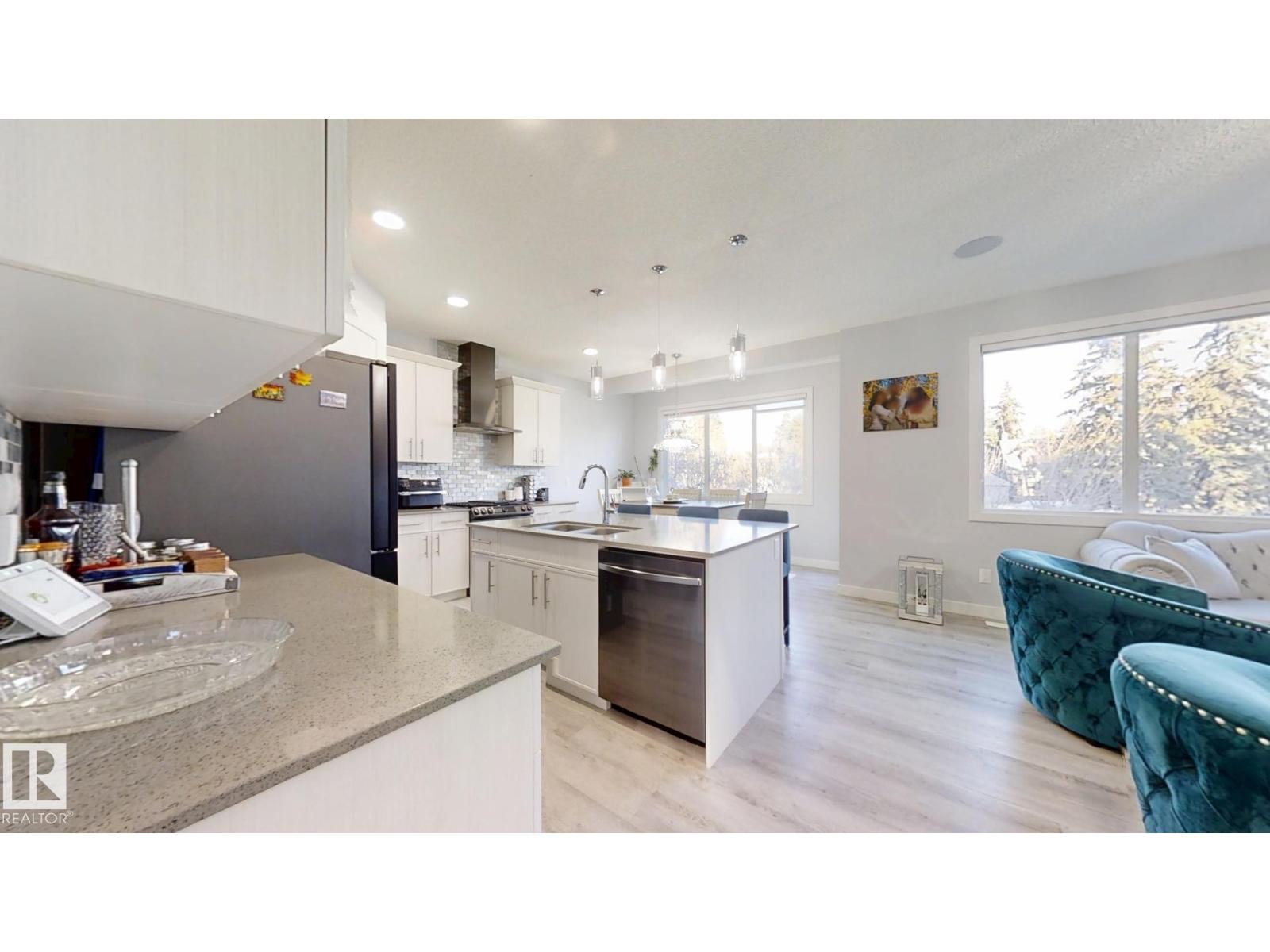 215 GLENRIDDING RAVINE RD SW - 10